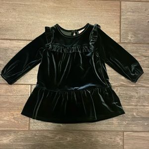 Baby girl emerald green velvet long sleeve dress